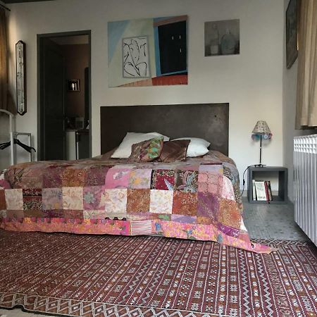 Nid D'Artiste Bed & Breakfast Сан-Контан-ла-Потри Екстериор снимка